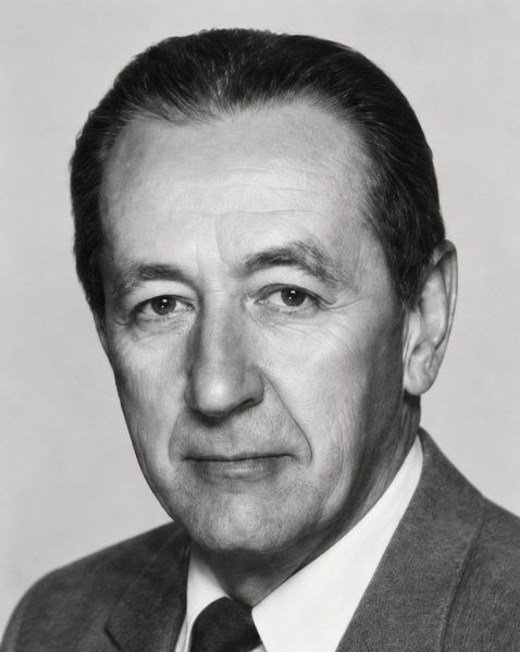 File:Schmidt.jpg
